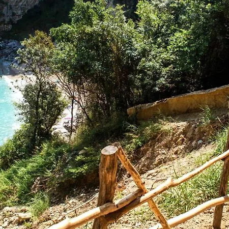 Calliope's Stone Manor Hébergement de vacances