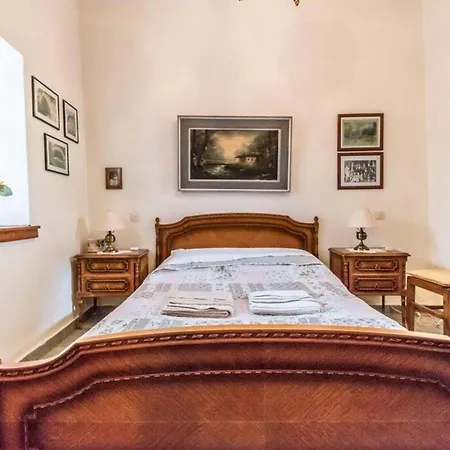 Calliope's Stone Manor Tsagkarada