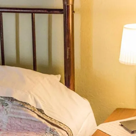 Calliope's Stone Manor Hébergement de vacances *