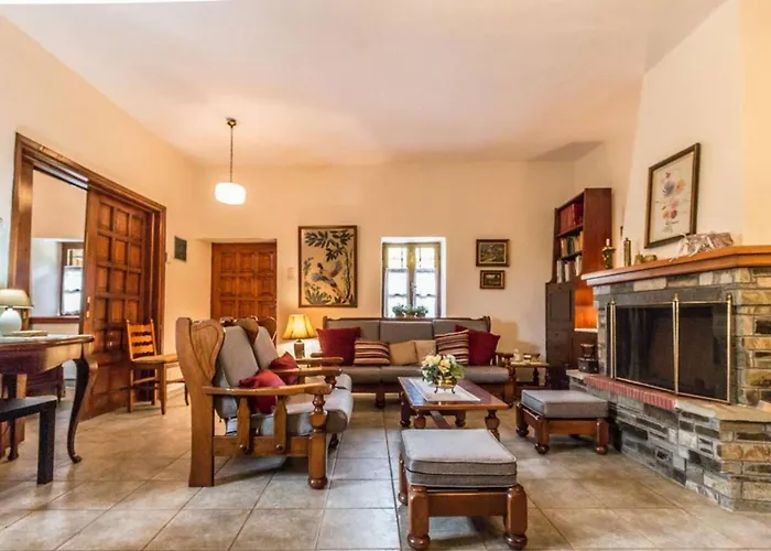 Calliope's Stone Manor Holiday home Tsagarada